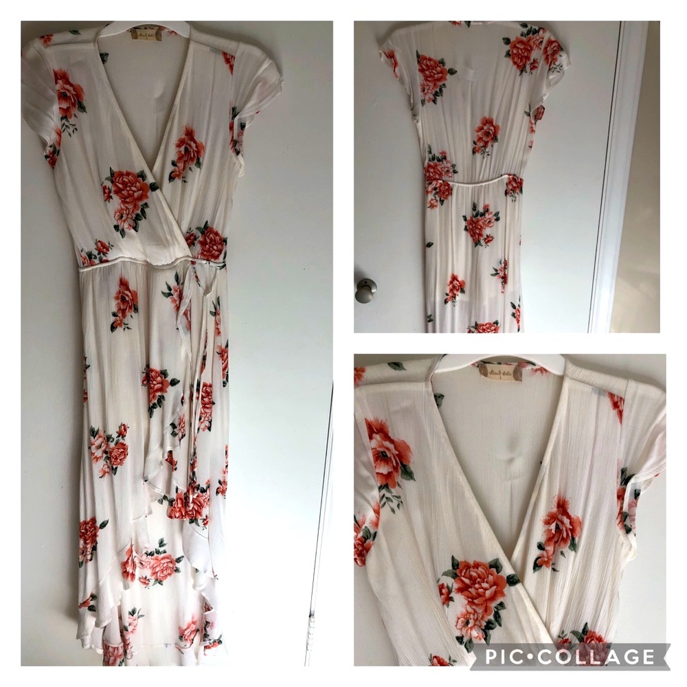 Altar’d State white floral dress size small
